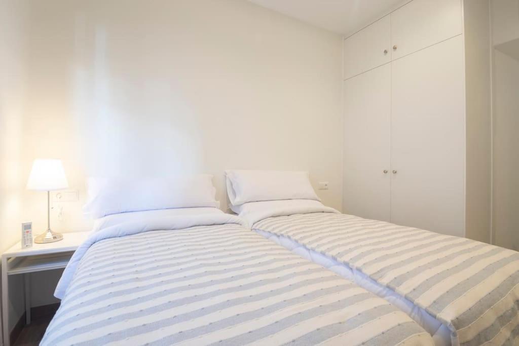 Hogar Del Lirio Apartment Granada Exterior photo